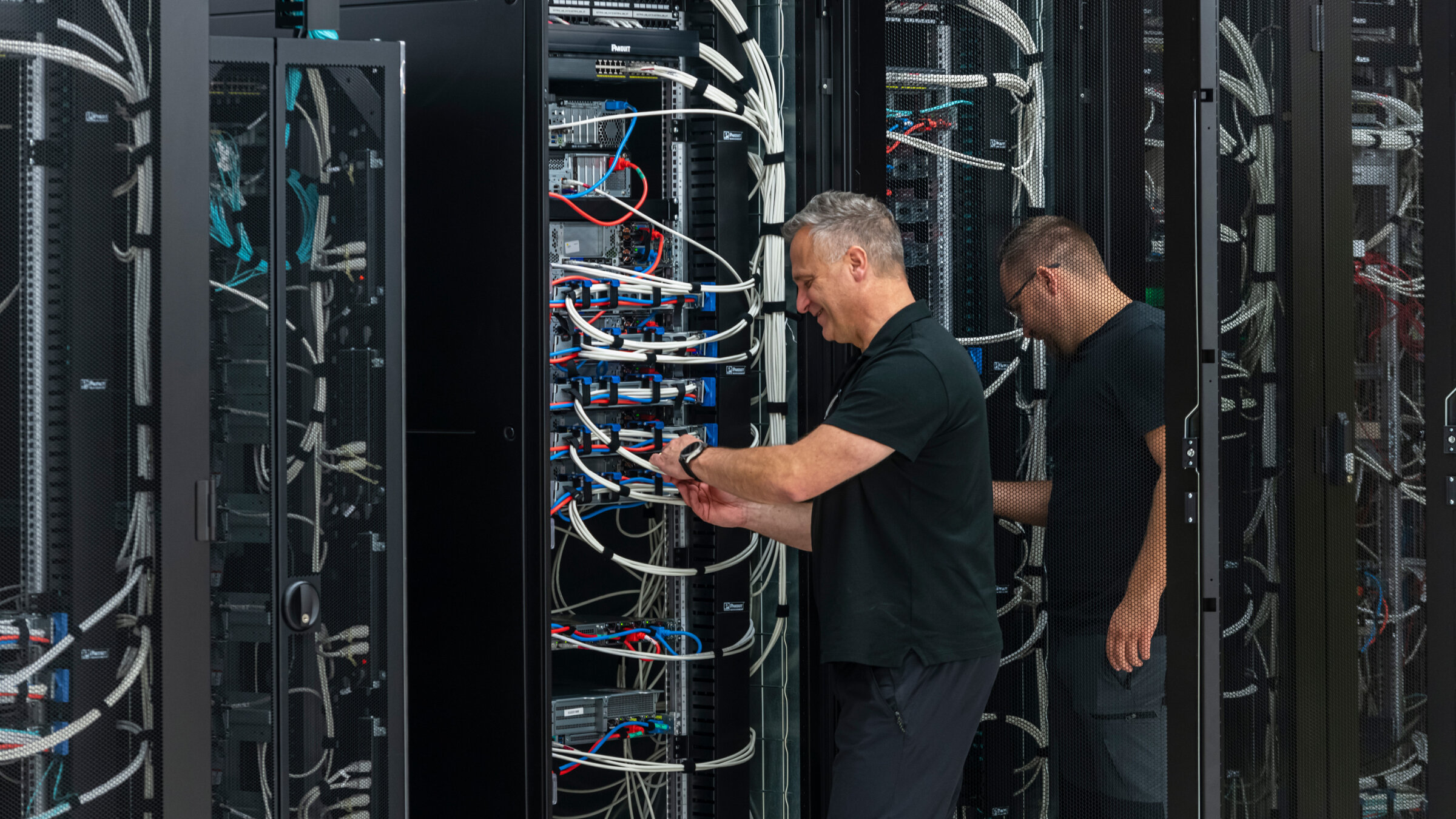 Lcl: mensen aan het werk