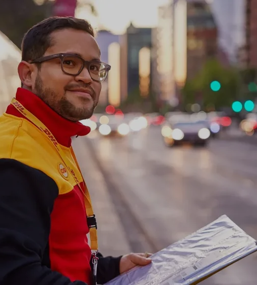 Dhl group 24ggt5joqt 23 10 dhl 22853 city lights 1920x1080px